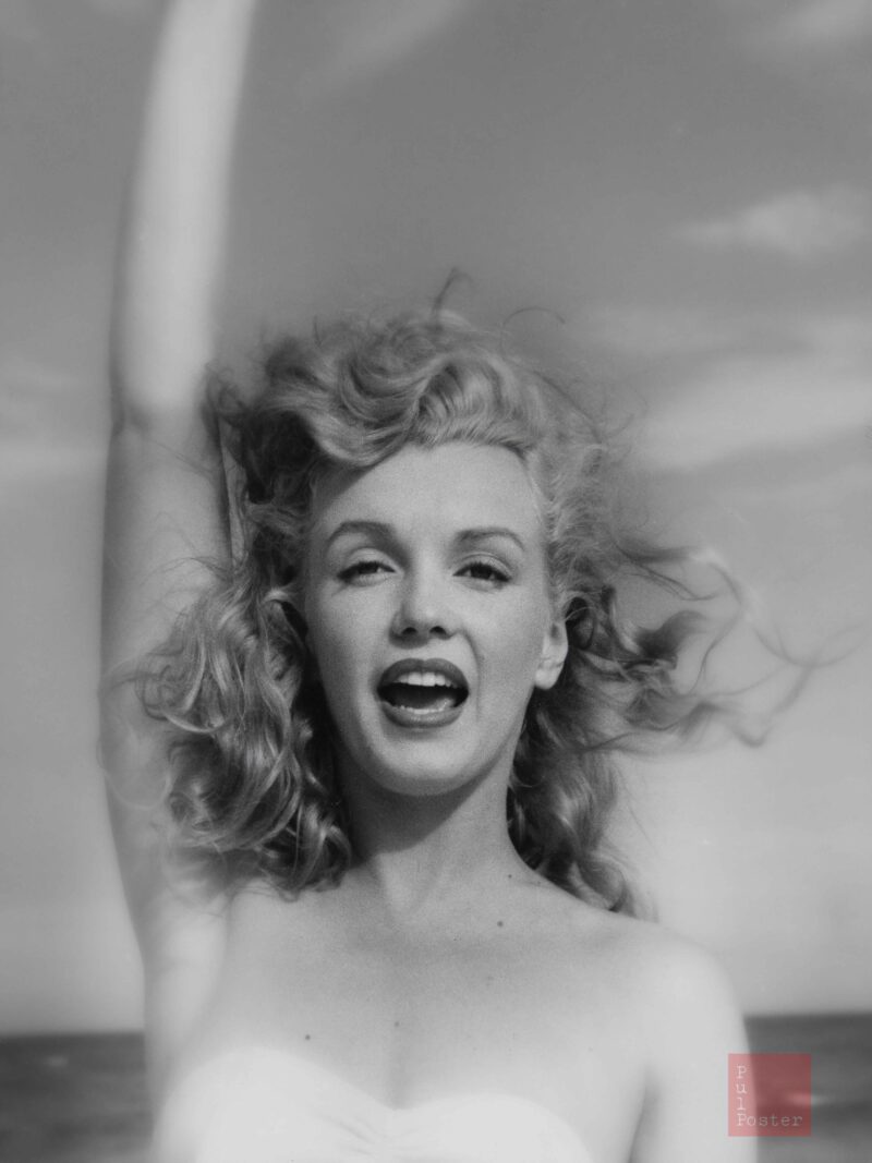 Andre de Dienes (American, 1913-1985) Marilyn Monroe, Tobay Beach, 1949 copy