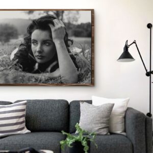 Elizabeth Taylor Photograph